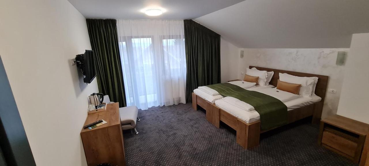 Casa Pe Vale Hotel Rîşnov Eksteriør billede