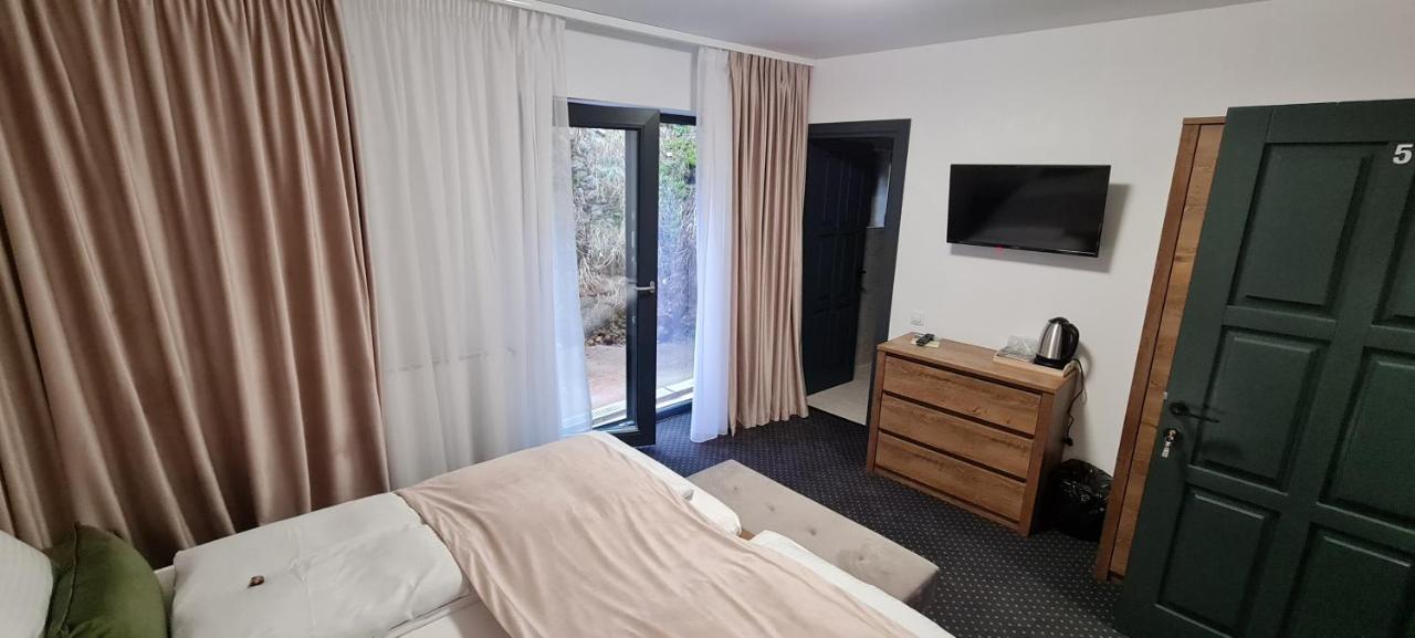 Casa Pe Vale Hotel Rîşnov Eksteriør billede