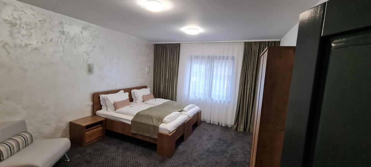 Casa Pe Vale Hotel Rîşnov Eksteriør billede